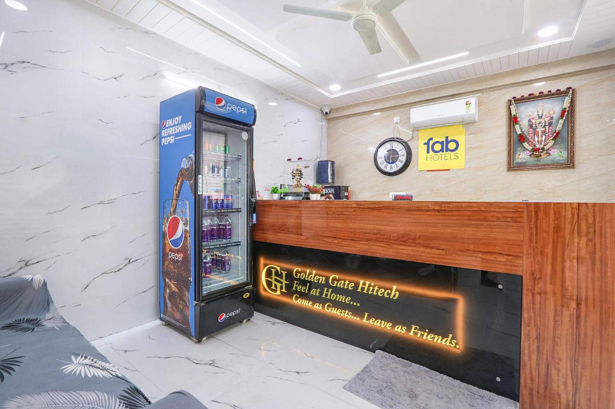 Fabhotel Golden Hitech - Nr Hitech City 하이데라바드 외부 사진